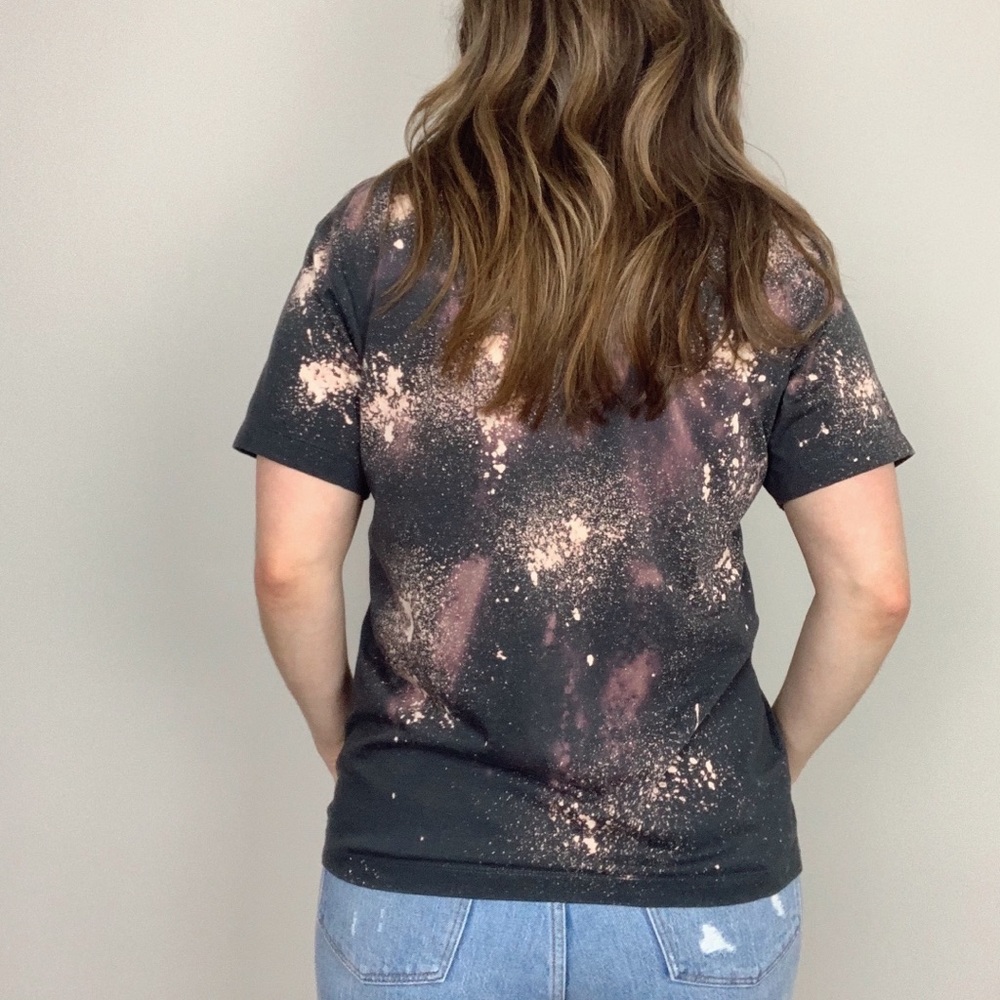 Friends In Low Places Graphic Tee - Liquor - Picture 4 of 8